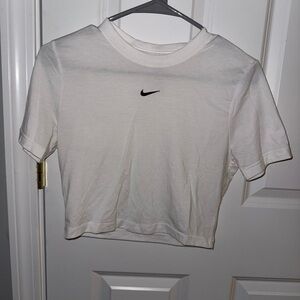 Women’s White Nike Cropped Tight-Fitted T-Shirt